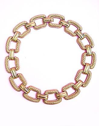 80’S GIVENCHY
ROMAN COLLAR